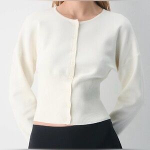 Aritzia Golightly Cardigan